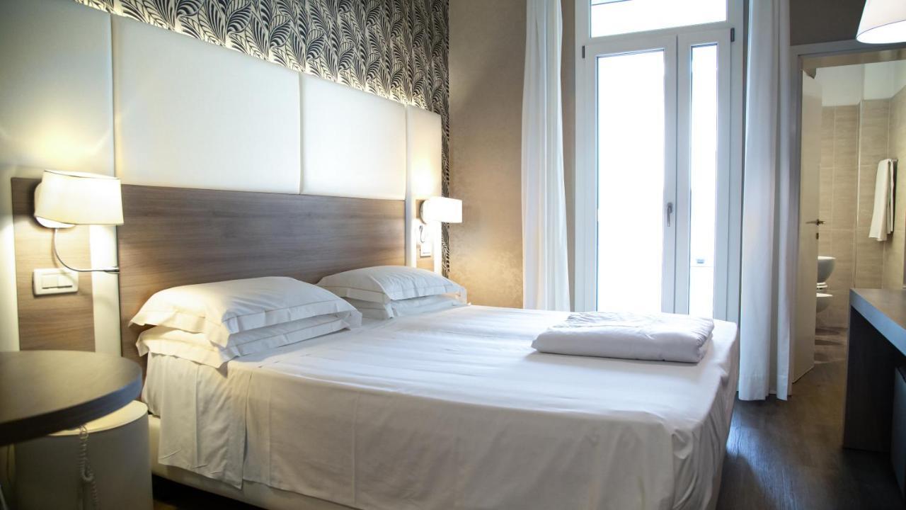 Hotel Corallo Riccione Exterior photo