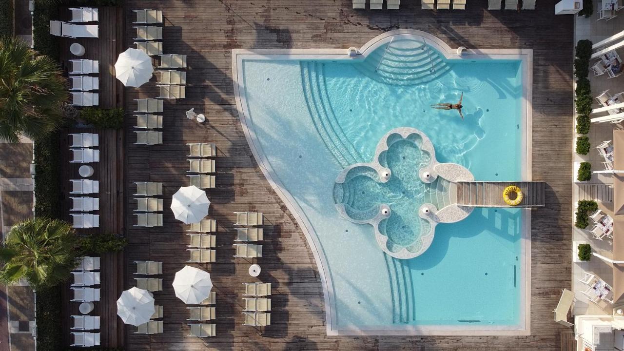Hotel Corallo Riccione Exterior photo
